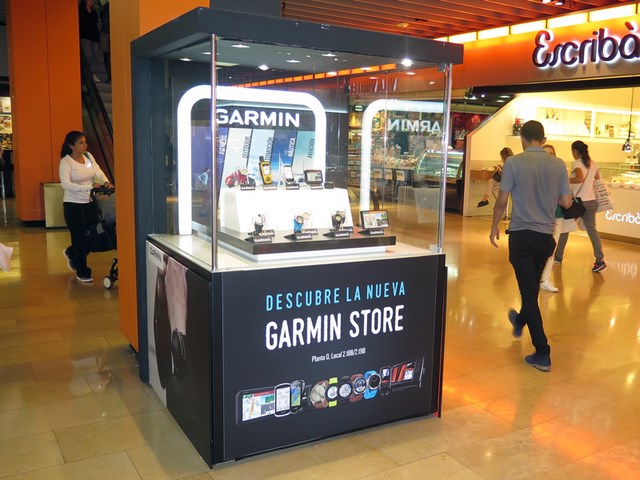 nearest garmin store